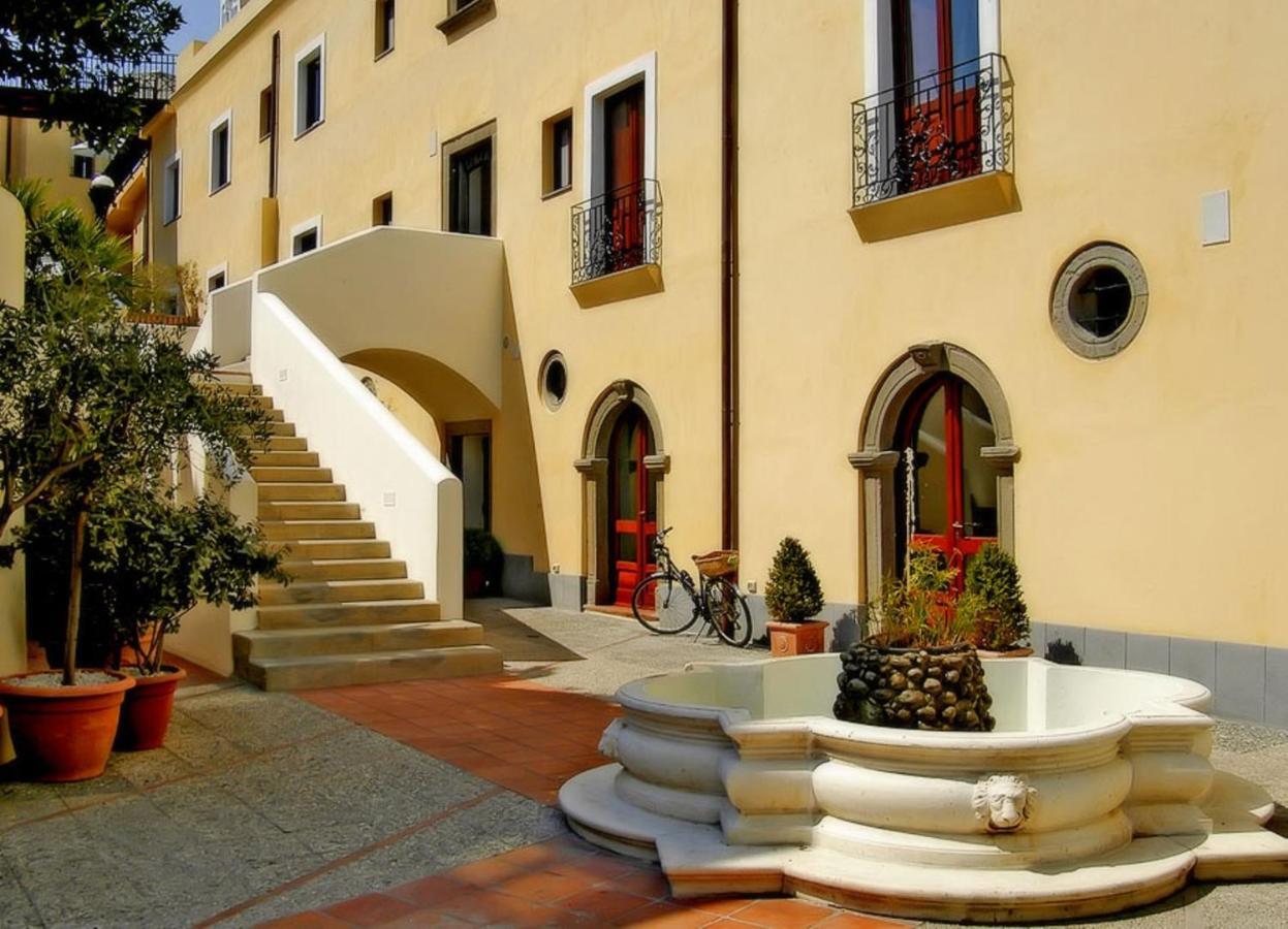 Hotel Villa Meligunis Lipari  Exterior photo